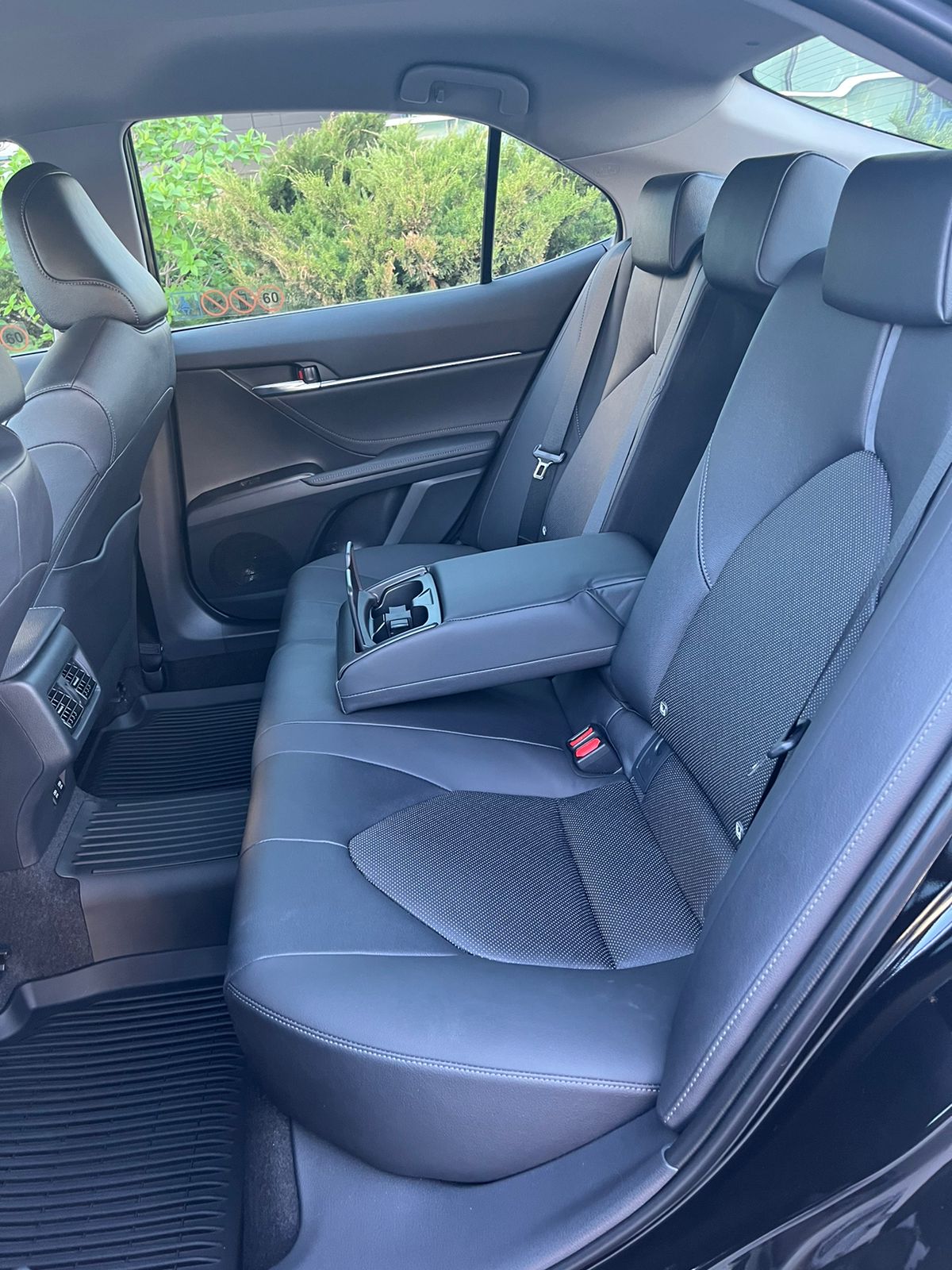 Toyota Camry XV70 2020, изображение 5