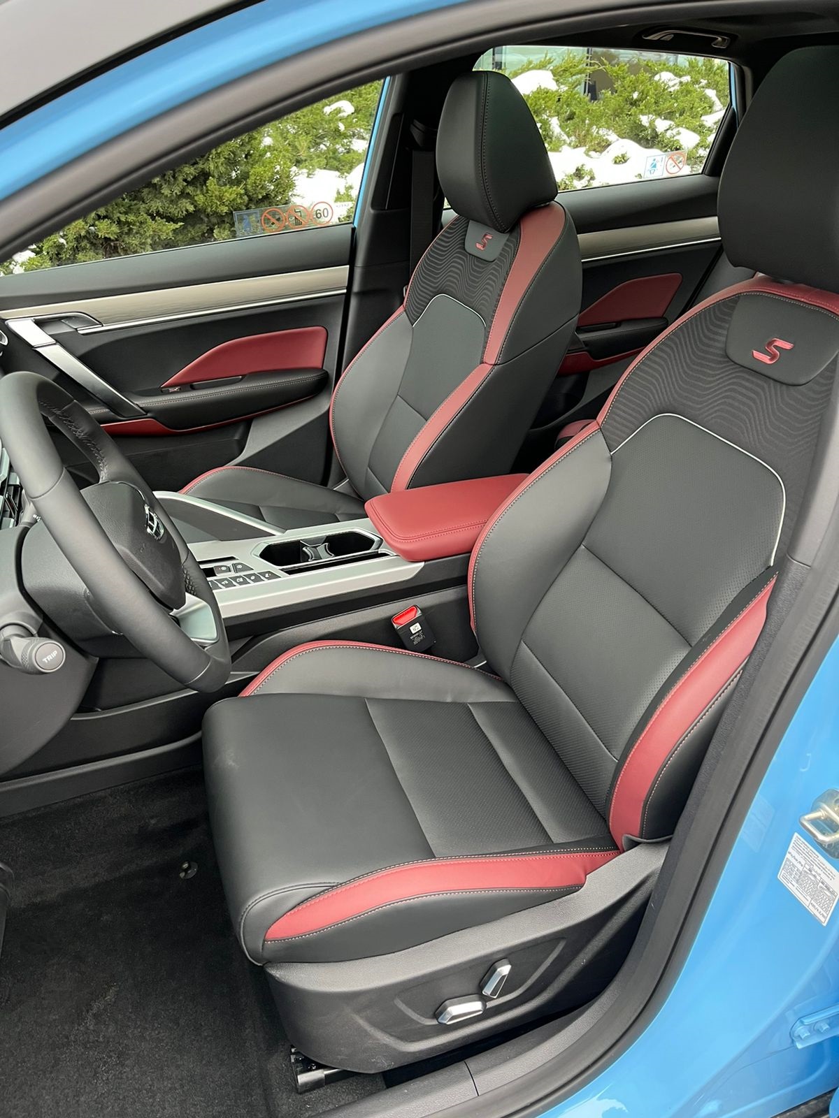 Geely Coolray, изображение 4