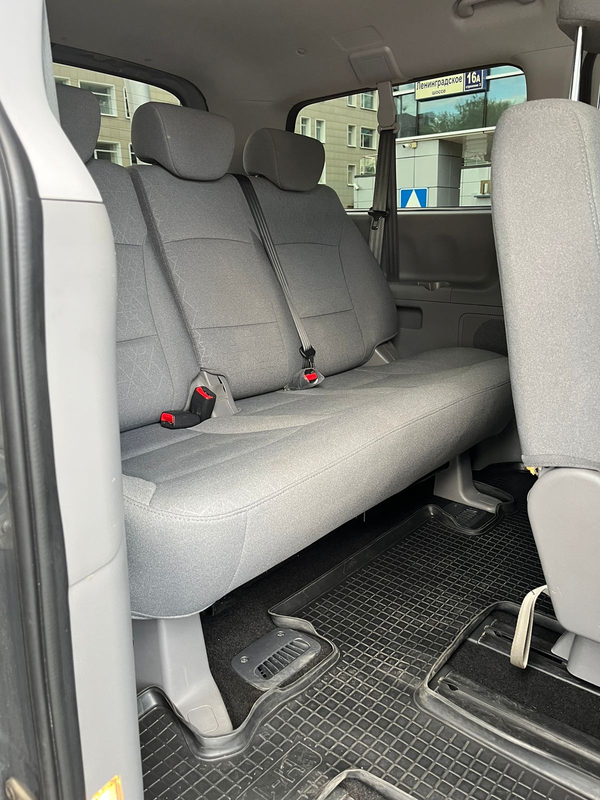 Hyundai H-1 MT, изображение 6
