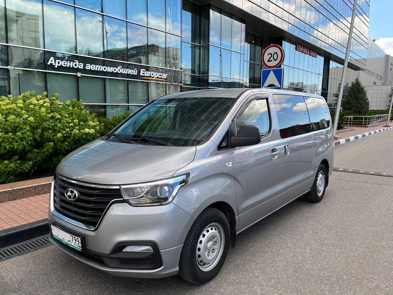 Hyundai H-1 MT, изображение 1